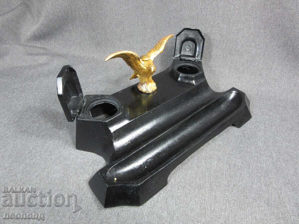 Auction  OLD RETRO METAL DESK INKWELL