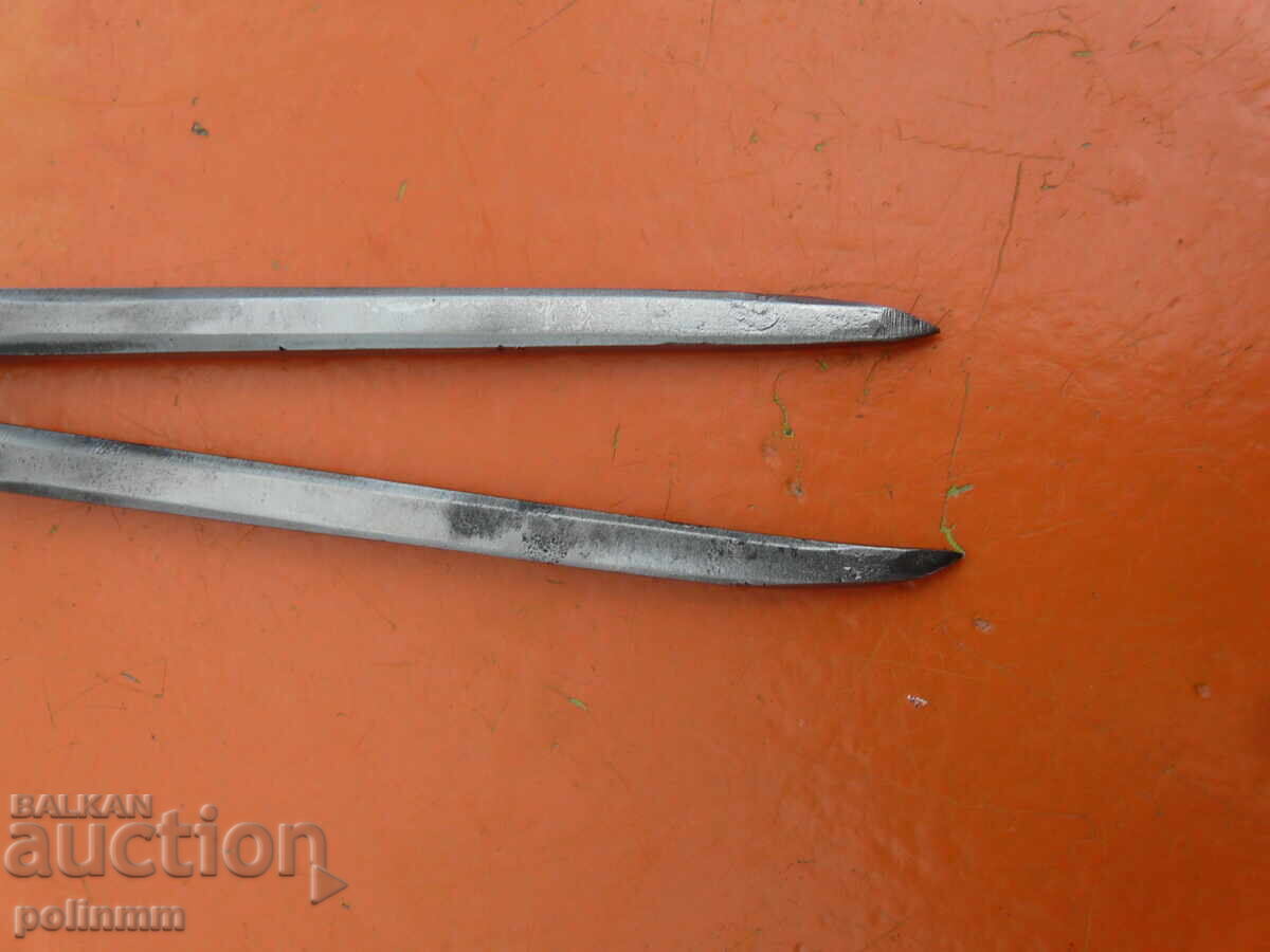 Divider / scriber - 8 with price € 12.00 | 23.47 BGN