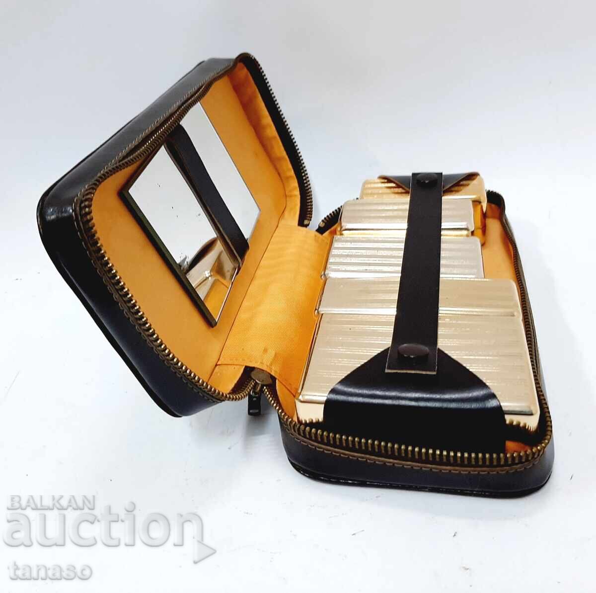 Δημοπρασία Ρετρό σετ ξυρίσματος, νεσεσέρ ταξιδιού (15.4)