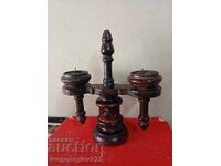 Винтидж дървен свещник