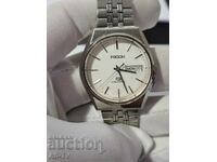 Ricoh quartz watch