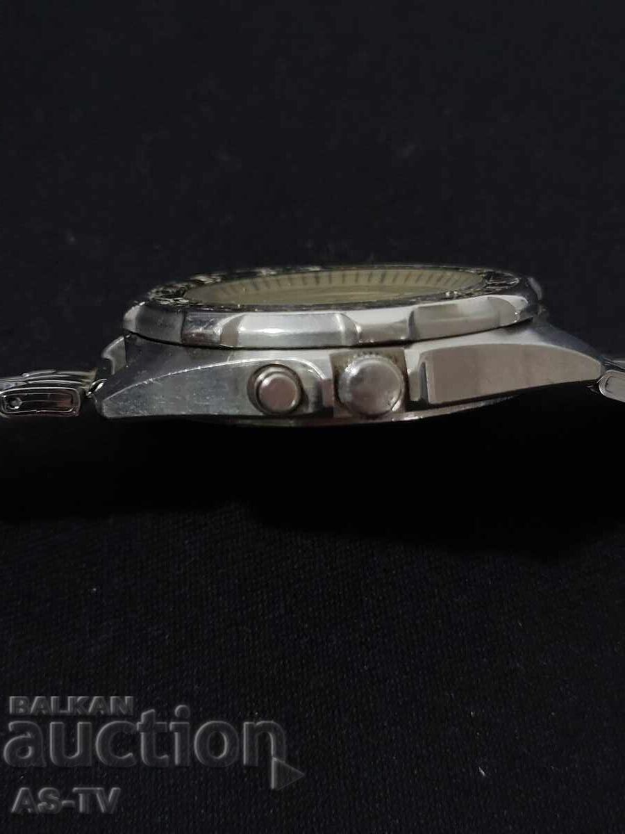 Casio quartz 358 AMW-320C cu preț € 75.00 | 146.69 BGN