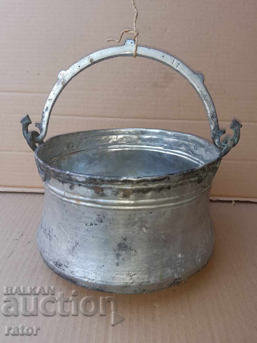 Старо медно калайдисано котле , менче , менец , котел