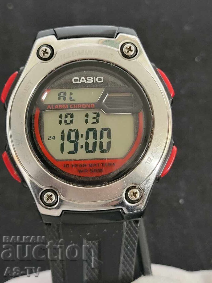 Ceas Casio w211 cu preț € 24.00 | 46.94 BGN