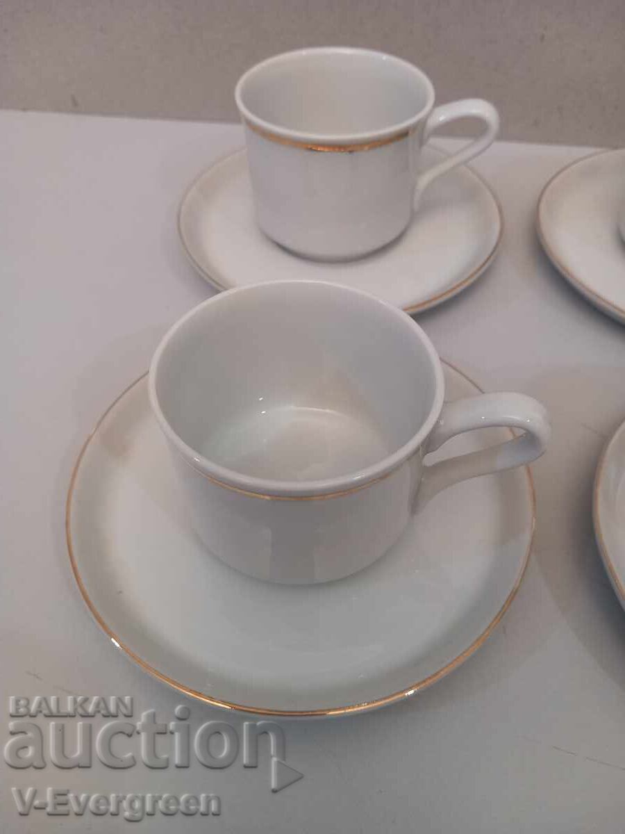 4 cești de cafea porțelan socialist Razgrad cu preț € 0.01 | 0.02 BGN