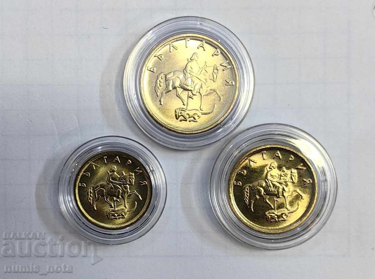 Livrarea Lot 1, 2 și 5 stotinki 1999 UNC Livrarea Lot 1, 2 și 5 stotinki 1999 UNC