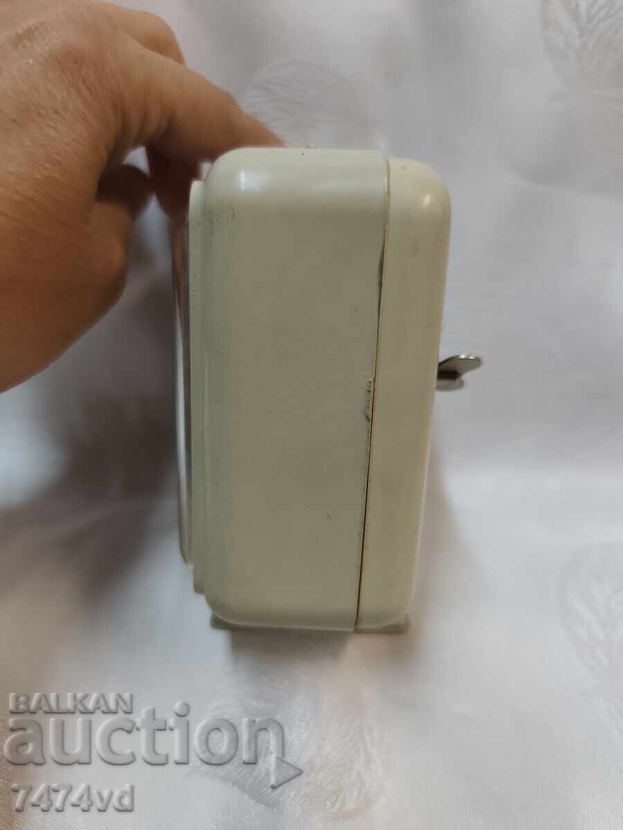 Licitație Ceas deșteptător sovietic rar Serkisof Garanti 4 rubine