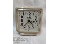 Ceas deșteptător sovietic rar Serkisof Garanti 4 rubine