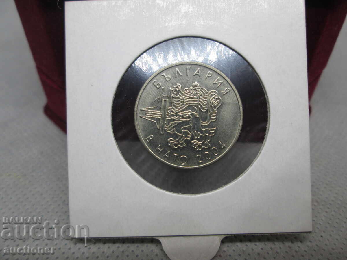50 STOTINKI 2004 BULGARIA ÎN NATO cu preț € 4.00 | 7.82 BGN