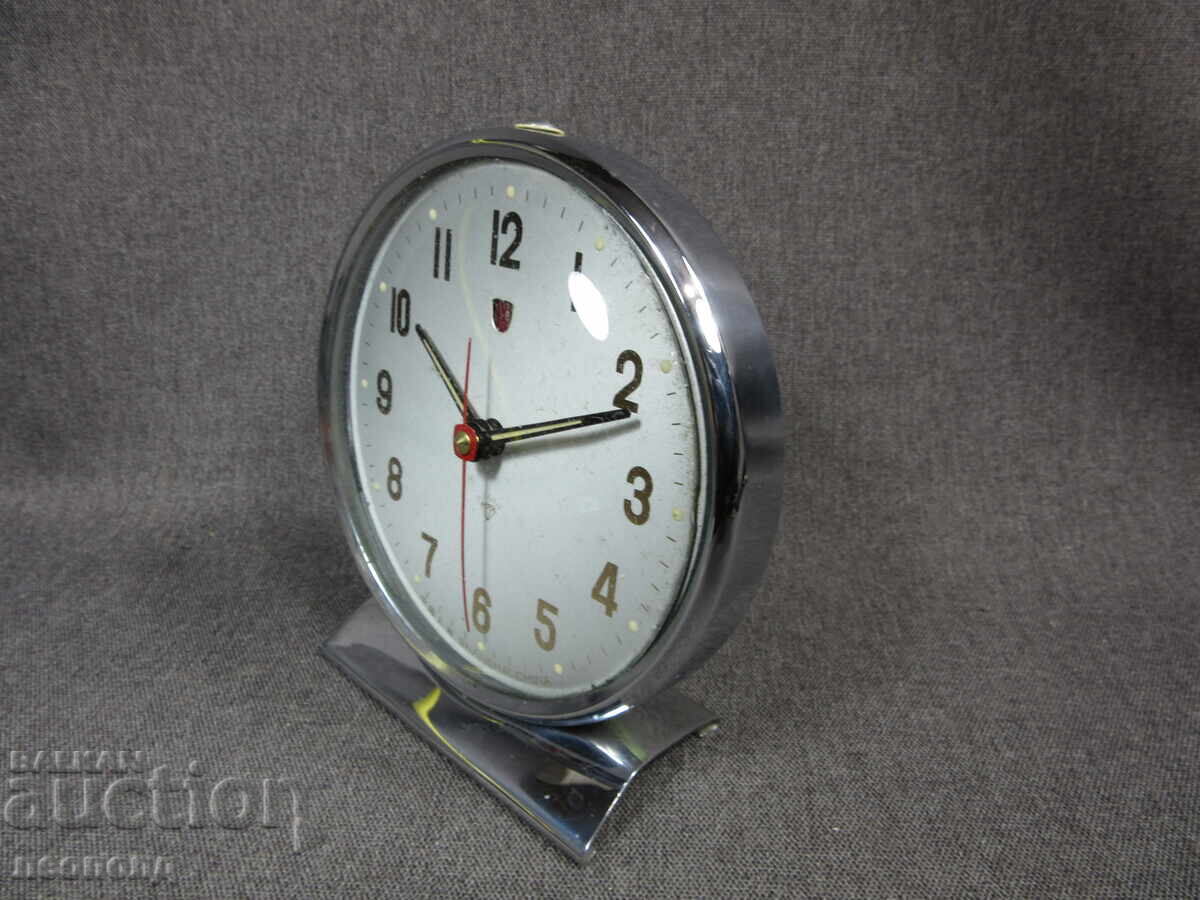 VECHI CEAS MECANIC CU ALARMĂ RETRO SOC DIAMOND CHINA cu preț € 20.00 | 39.12 BGN