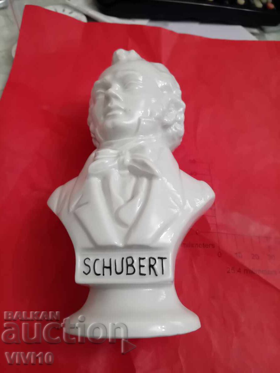 Старинна порцеланова фигура, Шуберт с цена € 60.00 | 117.35 лв.