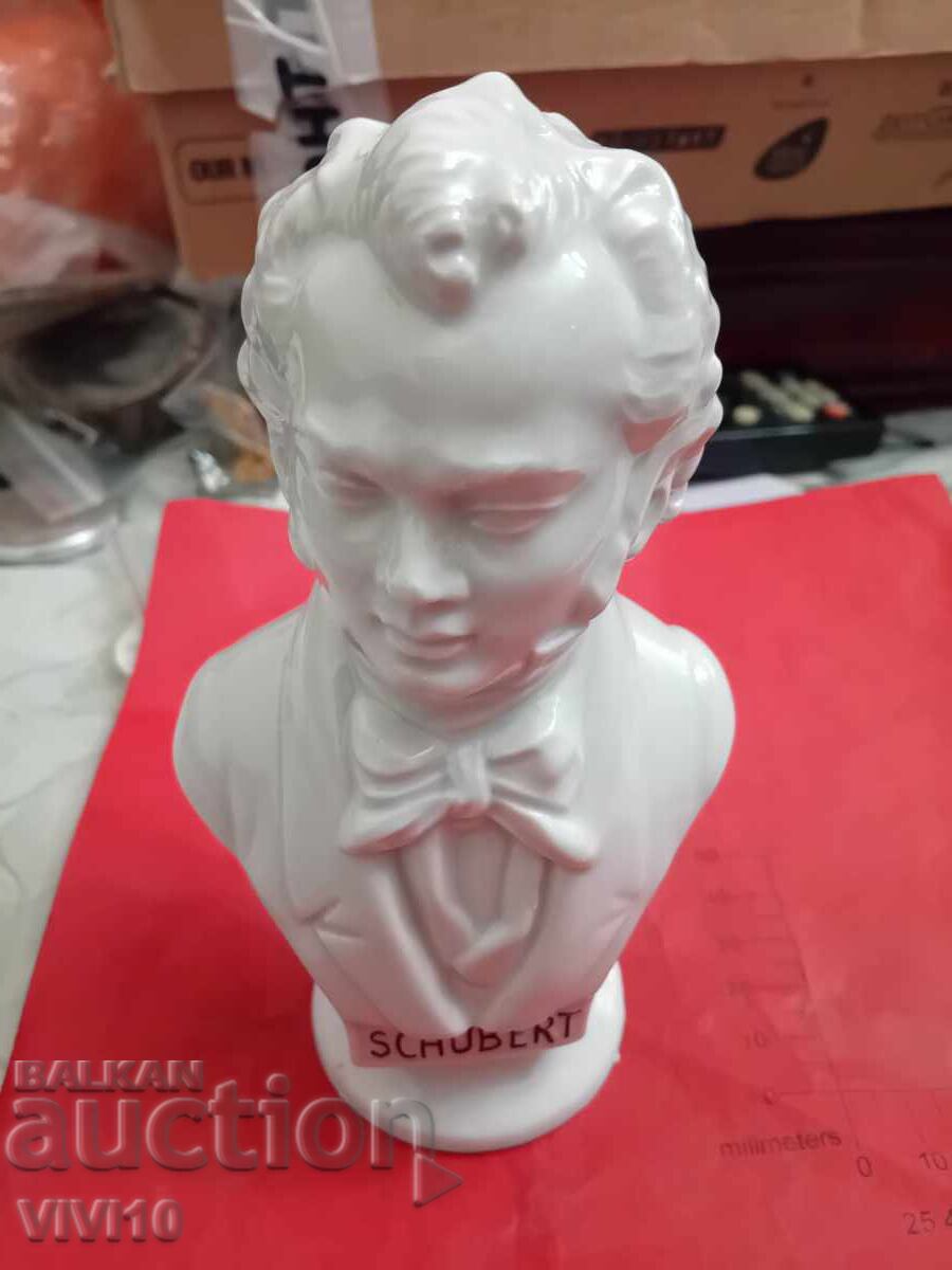 Старинна порцеланова фигура, Шуберт