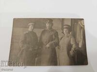 Διασκεδαστική βουλγαρική βασιλική φωτογραφική κάρτα - γυναίκες με στολή