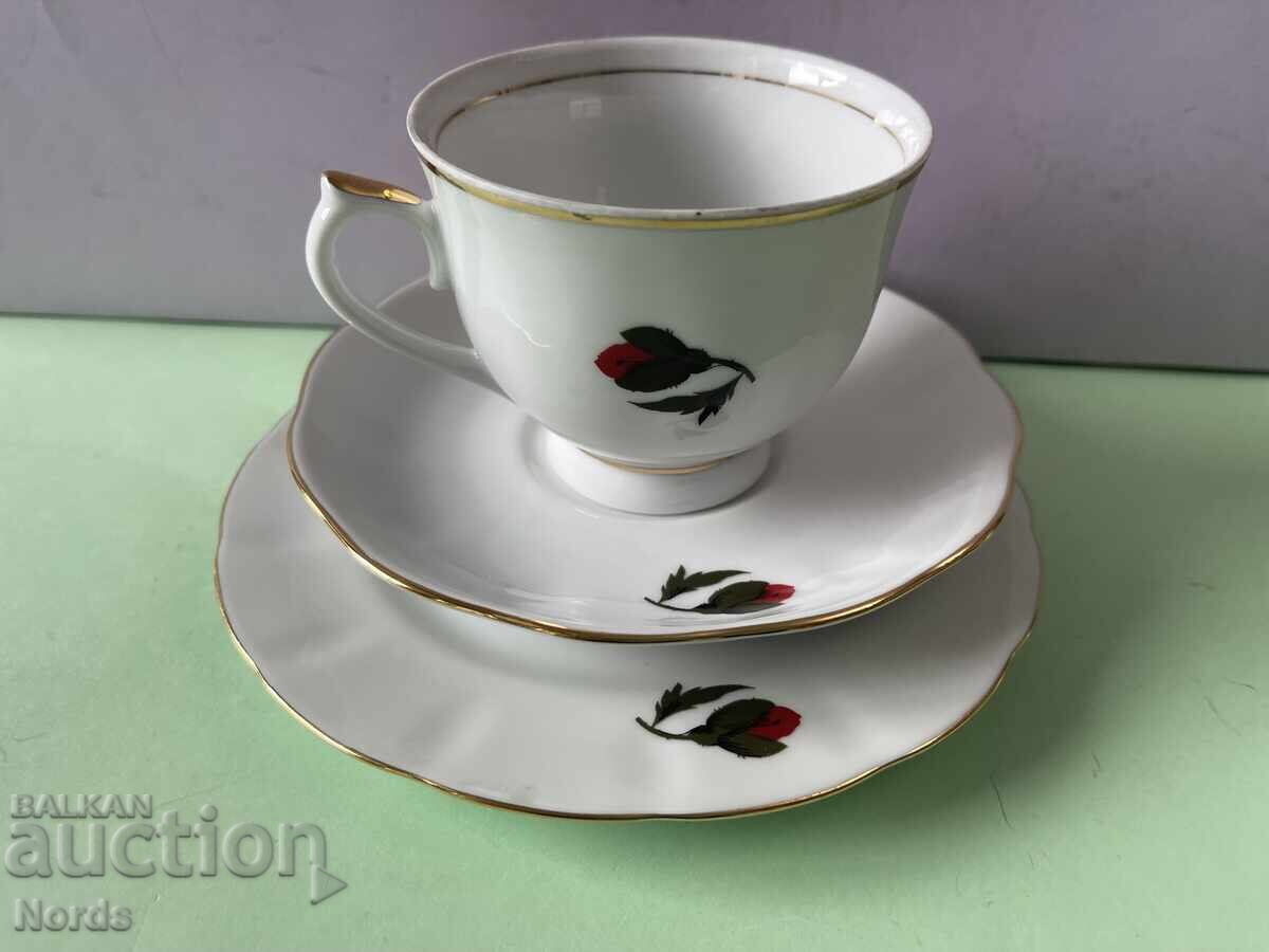 Аукцион Красив троен сет за чай