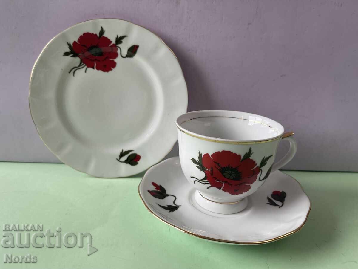 Красив троен сет за чай