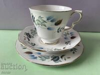 Αγγλικό σετ τσαγιού τριών τεμαχίων Colclough