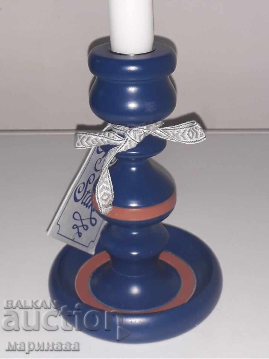 Licitație SFEȘNIC CU LUMÂNARE. LEMN. SUEDIA