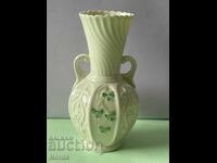 Ирландска порцеланова ваза