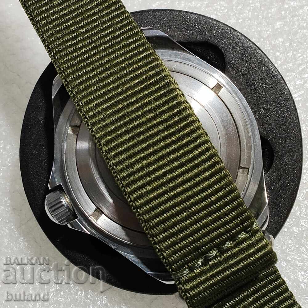 Livrarea URSS Ceas Rar Vostok Generalskie Automatic 21 Rubine Livrarea URSS Ceas Rar Vostok Generalskie Automatic 21 Rubine