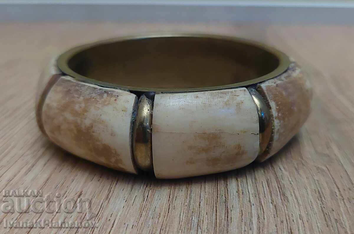 Grivna για γνώστες με τιμή € 12.00 | 23.47 BGN