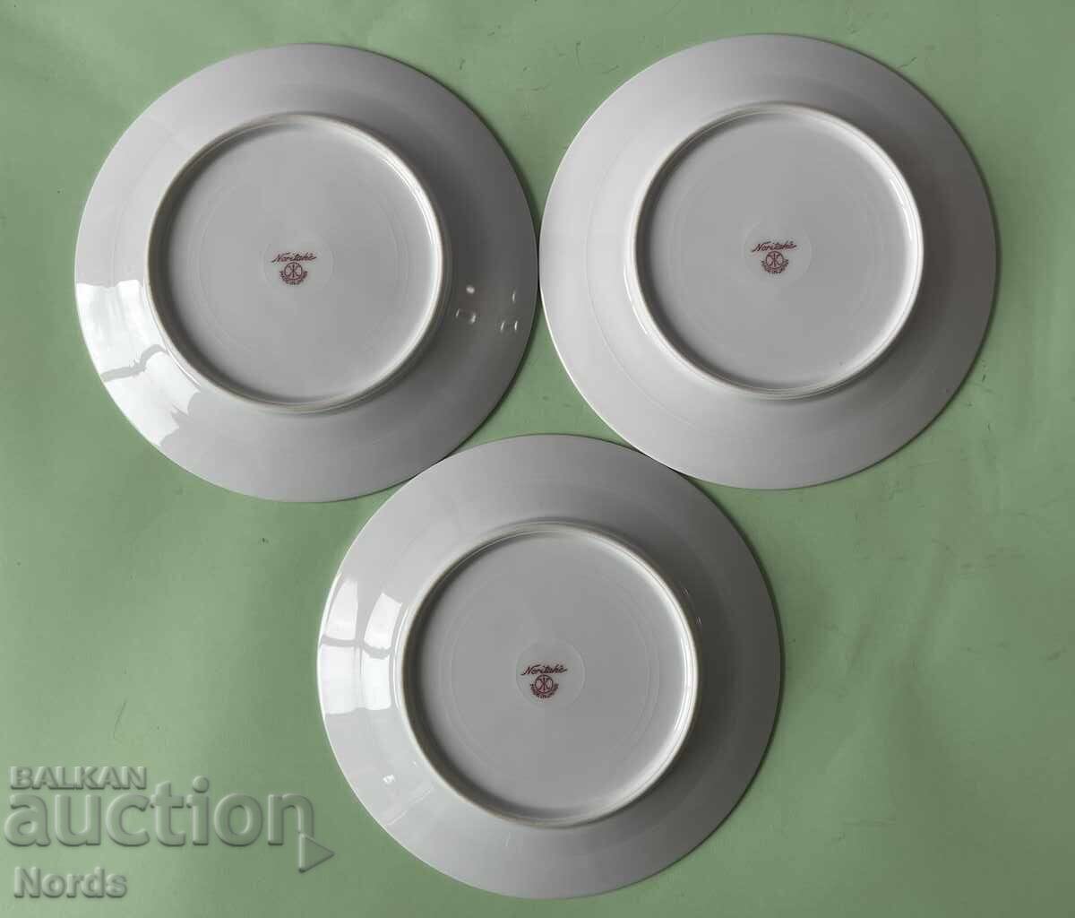 Доставка на Лот японски чинии