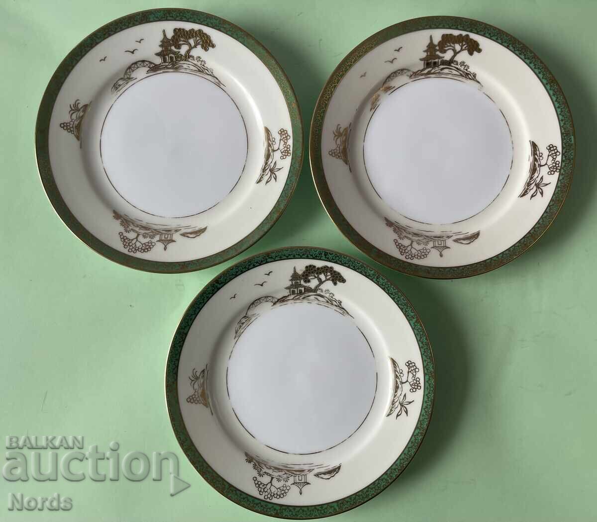 Лот японски чинии