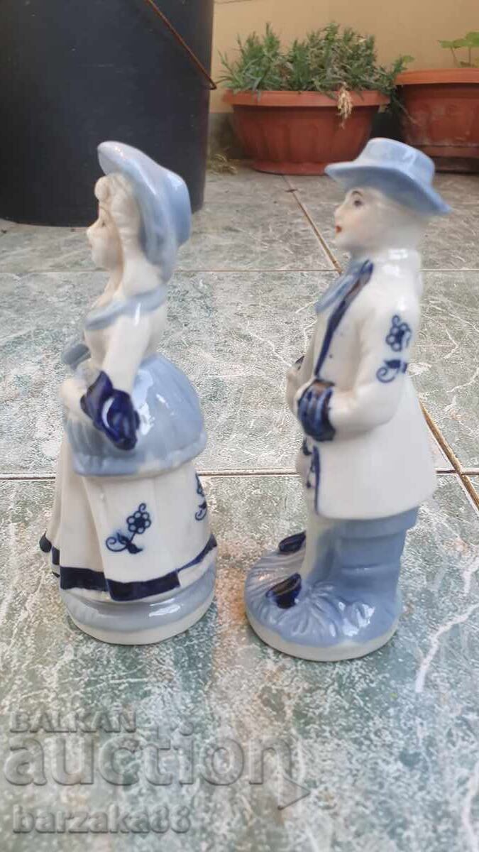 Porcelain Figurine Man and Woman 2 pieces - 6 Porcelain Figurine Man and Woman 2 pieces - 6