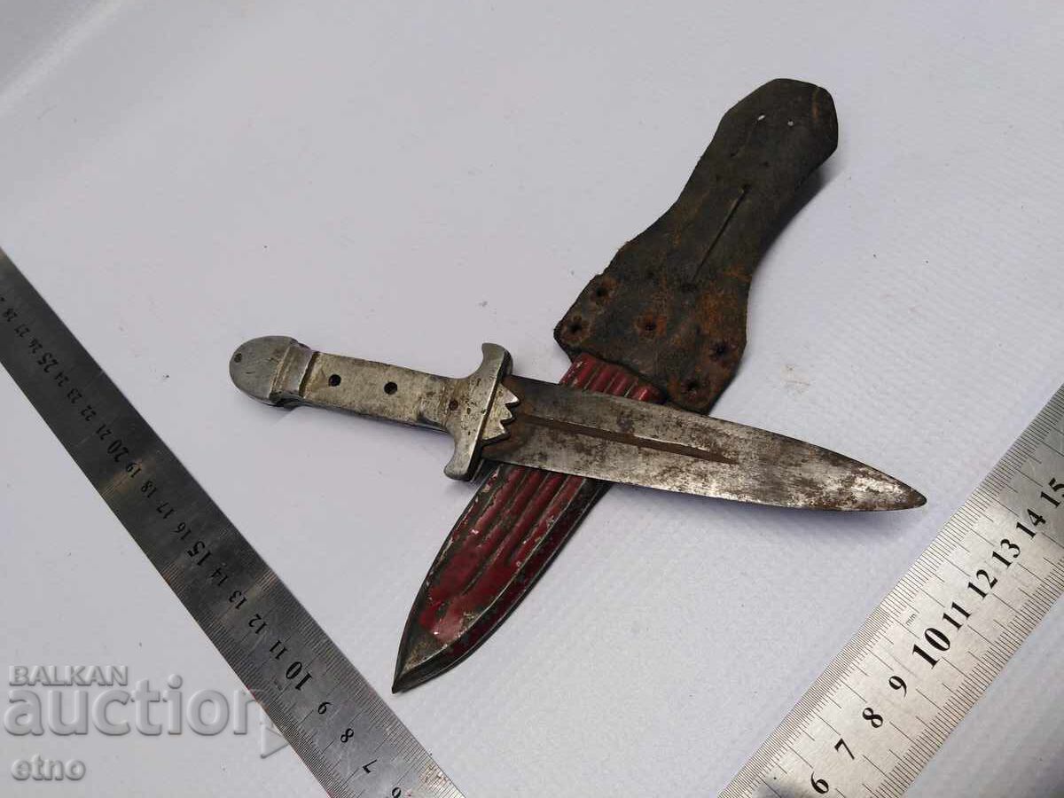 Auction  OLD KAMA, KNIFE WITH SHEATH