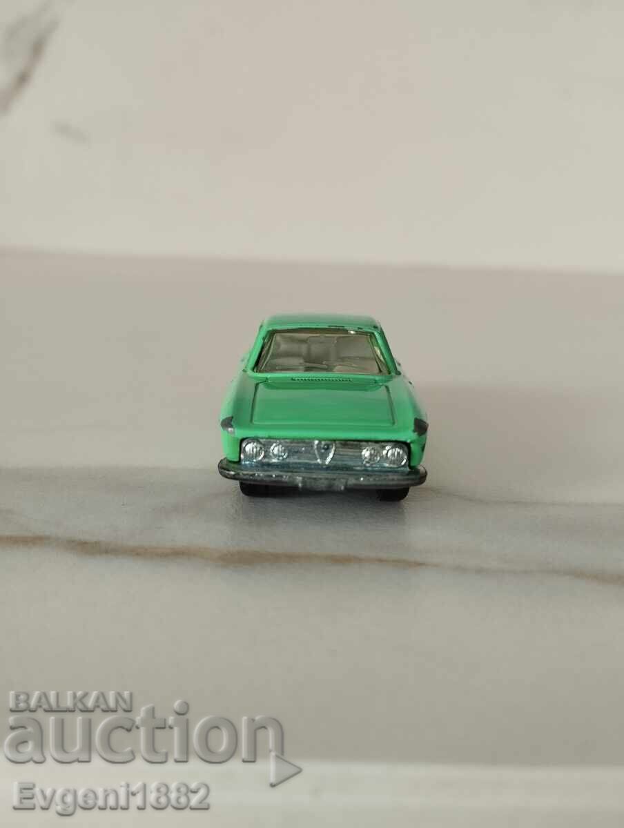 Δημοπρασία Alfa Romeo GT 1300 Junior Polistil Made in Italy Αυτοκινητάκι