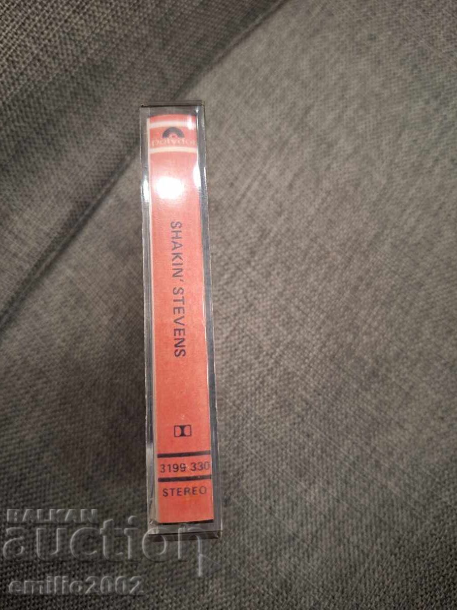 Casetă audio - Shakin' Stevens cu preț € 1.49 | 2.91 BGN
