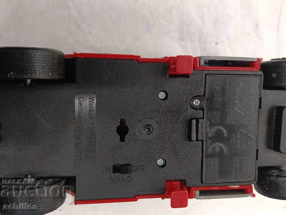 Детска количка пожарна с цена € 4.00 | 7.82 лв.