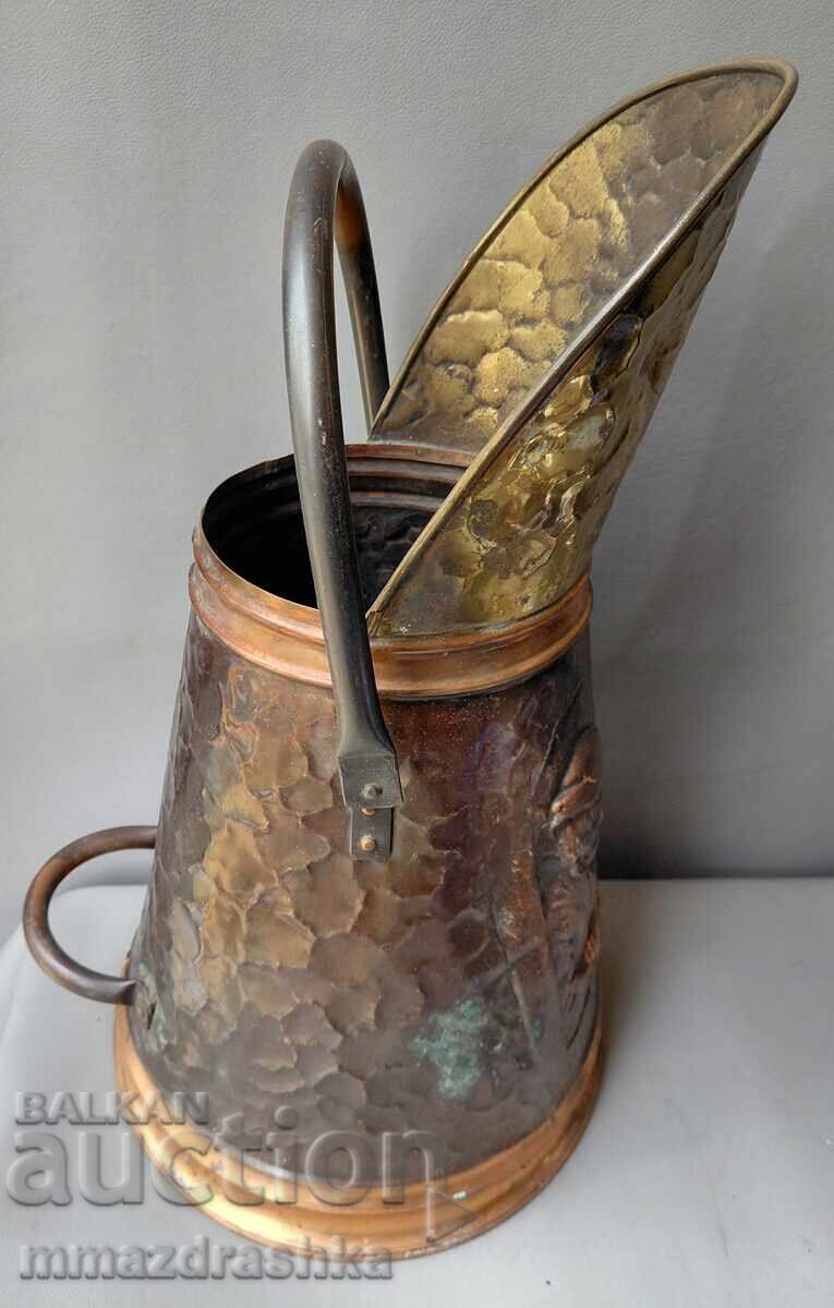 Delivery of Copper pot for coals