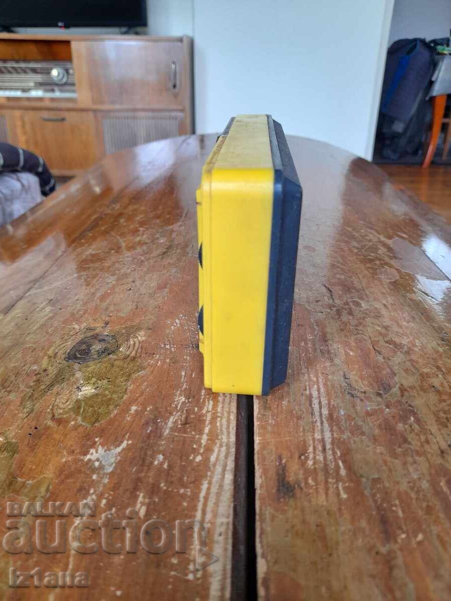 Παλιό ραδιόφωνο, ραδιοφωνικός δέκτης Vega RP-341-1 με τιμή € 26.00 | 50.85 BGN