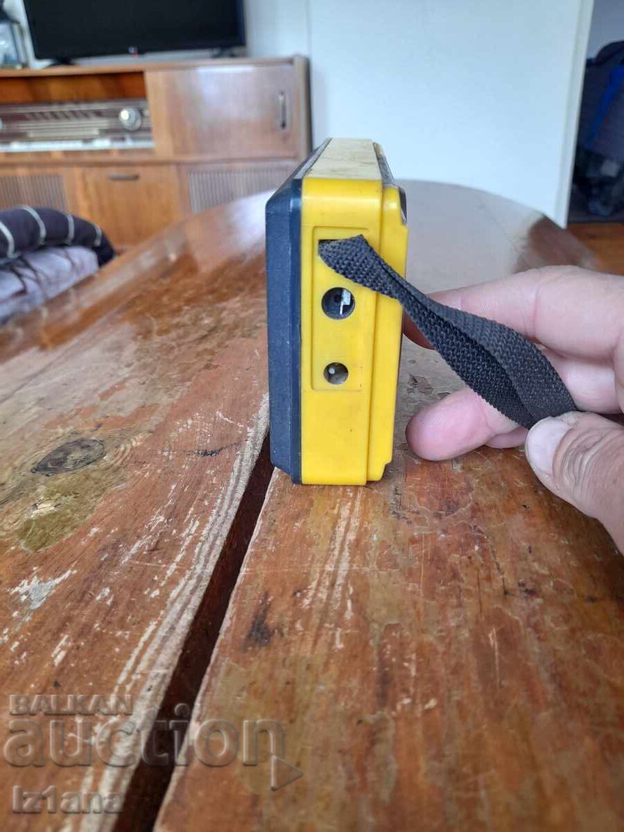 Παράδοση Παλιό ραδιόφωνο, ραδιοφωνικός δέκτης Vega RP-341-1