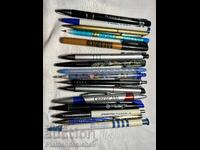16 COLLECTIBLE PENS AND FOUNTAIN PENS FROM A COLLECTION