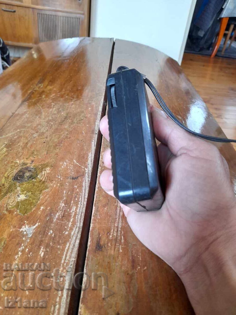 Livrarea Radio vechi, receptor radio Sharp