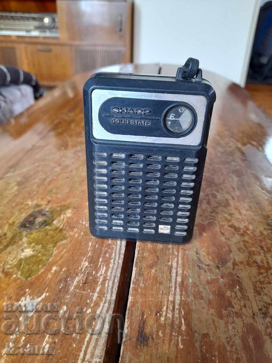 Radio vechi, receptor radio Sharp