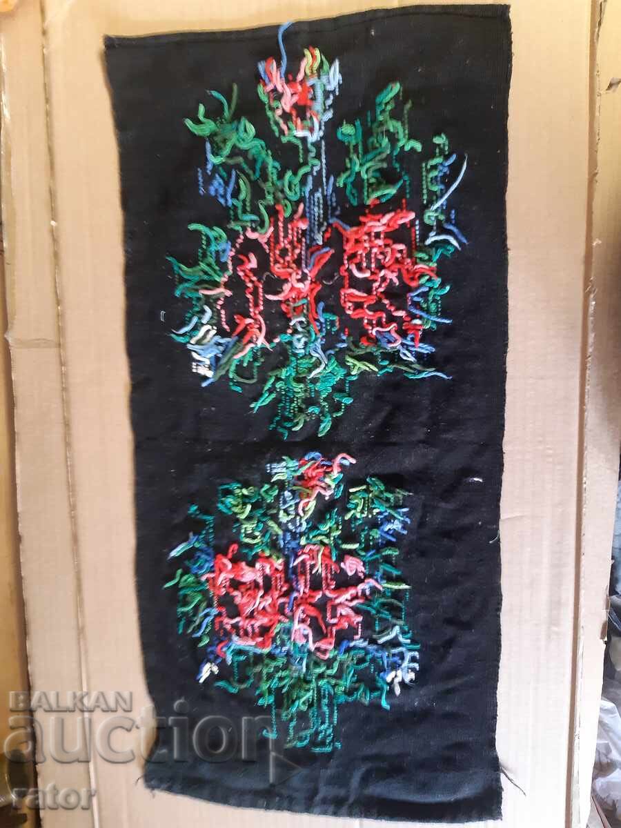 Livrarea Șorț din lână țesut autentic, costum