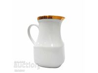 Vintage Czech porcelain coffee/milk pot (3.2)
