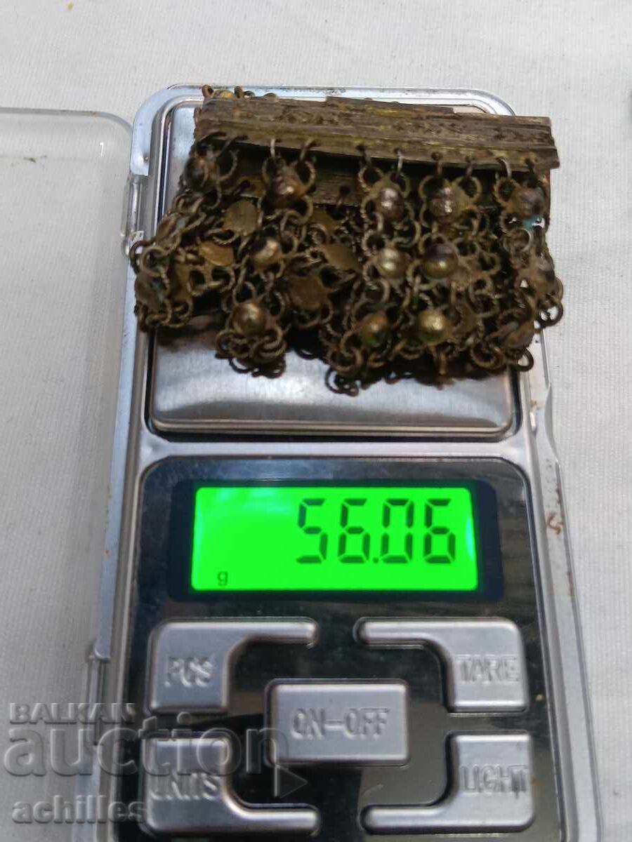 Сребърна възрожденска гривна с цена € 45.00 | 88.01 лв.