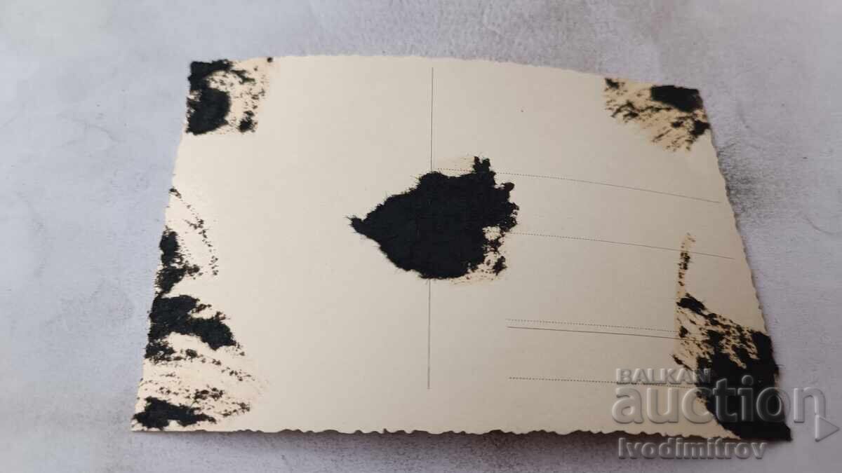 Φωτογραφία Χτισμένοι αξιωματικοί και στρατιώτες με τιμή € 17.00 | 33.25 BGN