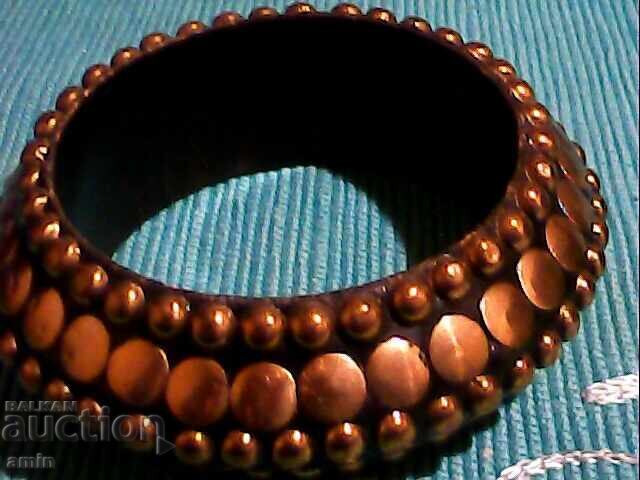 παλιές βραχιόλες για παραδοσιακή φορεσιά με τιμή € 6.00 | 11.74 BGN