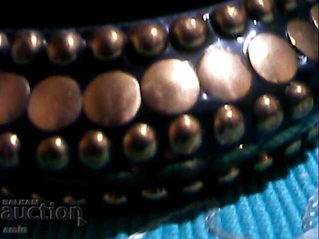 Δημοπρασία παλιές βραχιόλες για παραδοσιακή φορεσιά