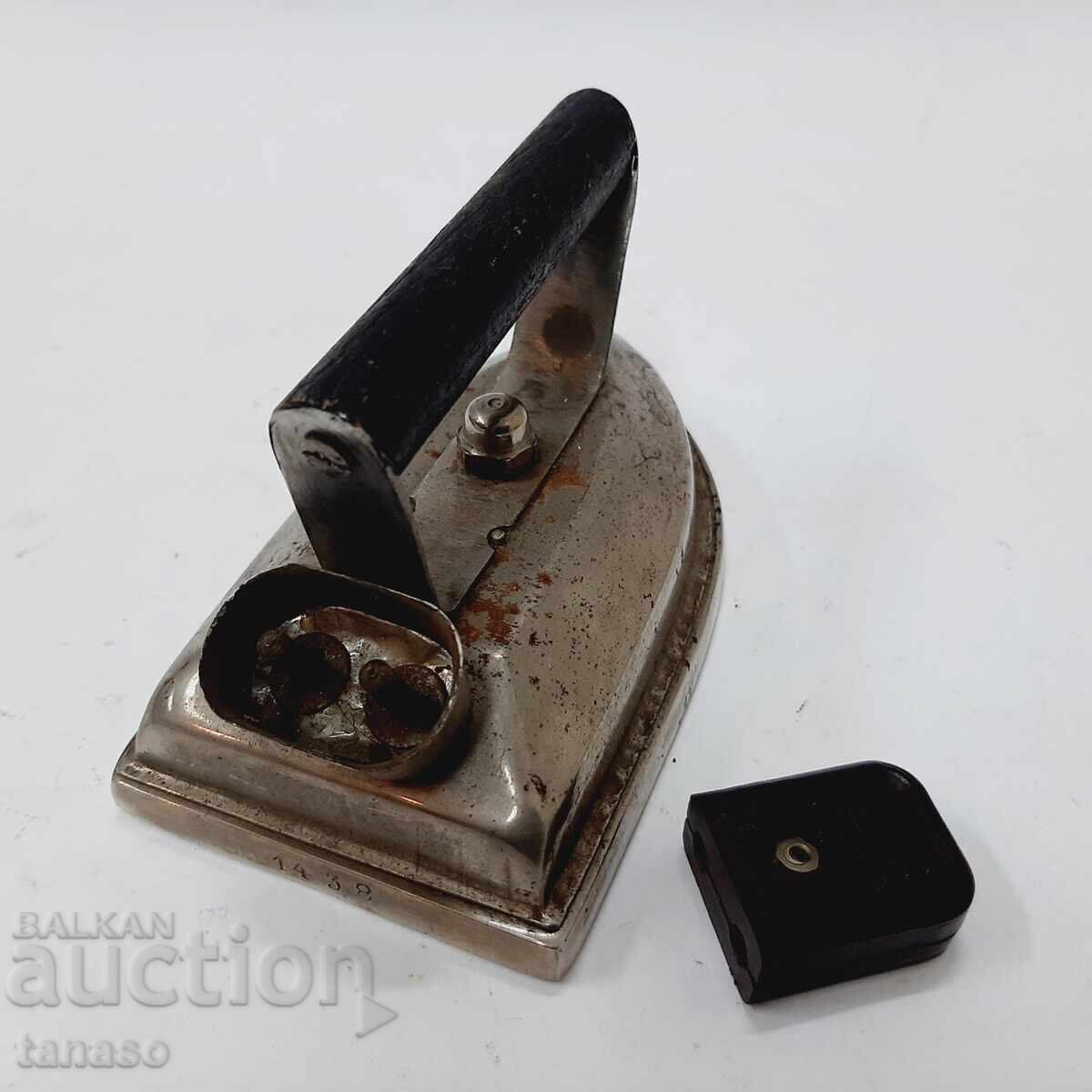 Стара малка електрическа ютия от 50-те(15.4) - 5