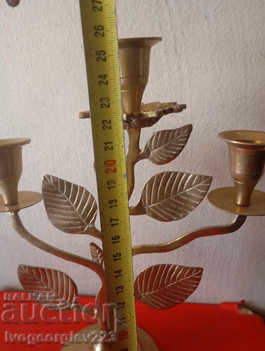 Αντίκα κηροπήγιο με τιμή € 13.00 | 25.43 BGN