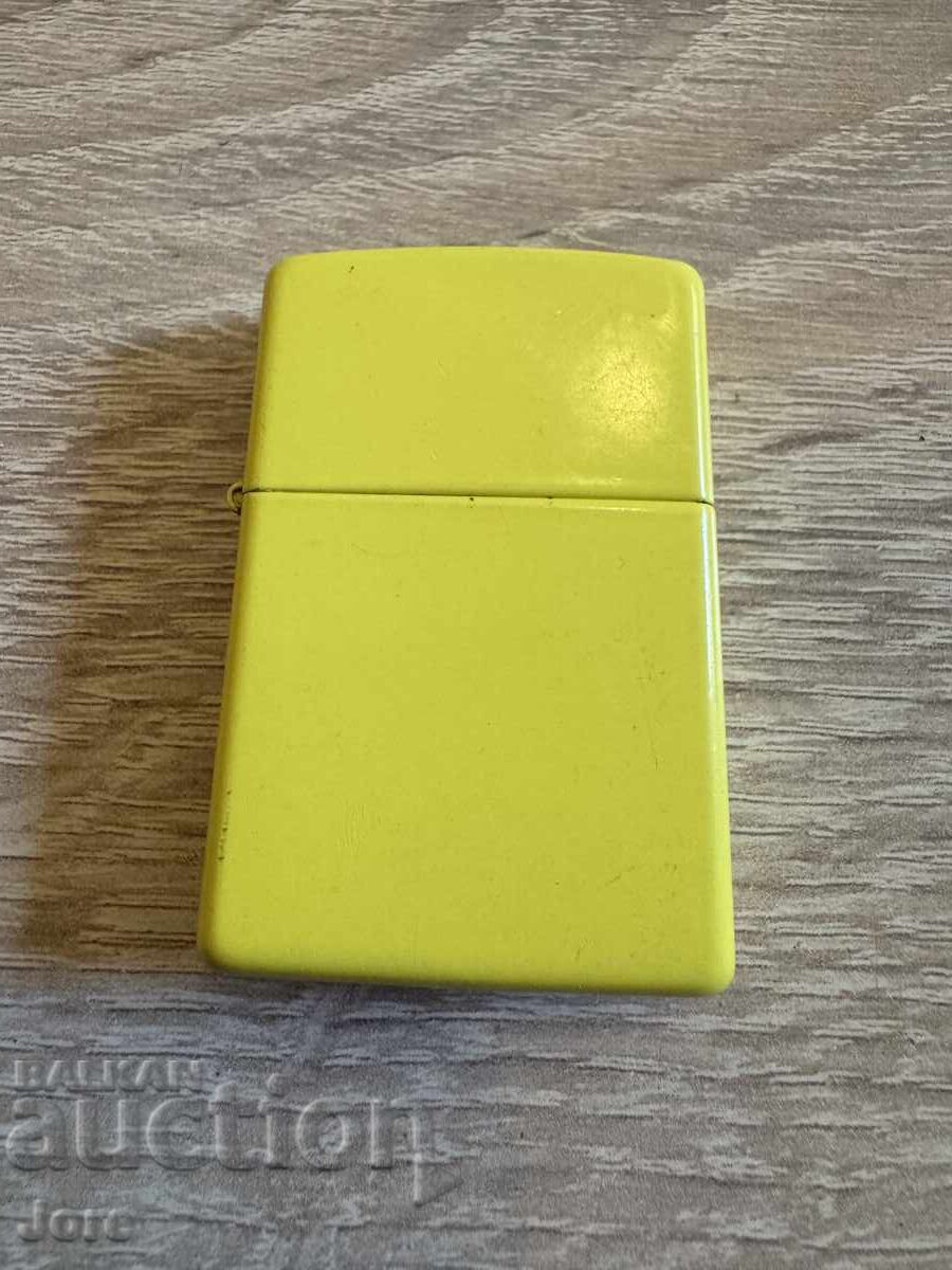 Αναπτήρας Zippo yellow matte