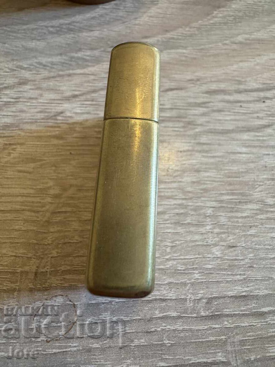 Licitație Brichetă Zippo solid brass