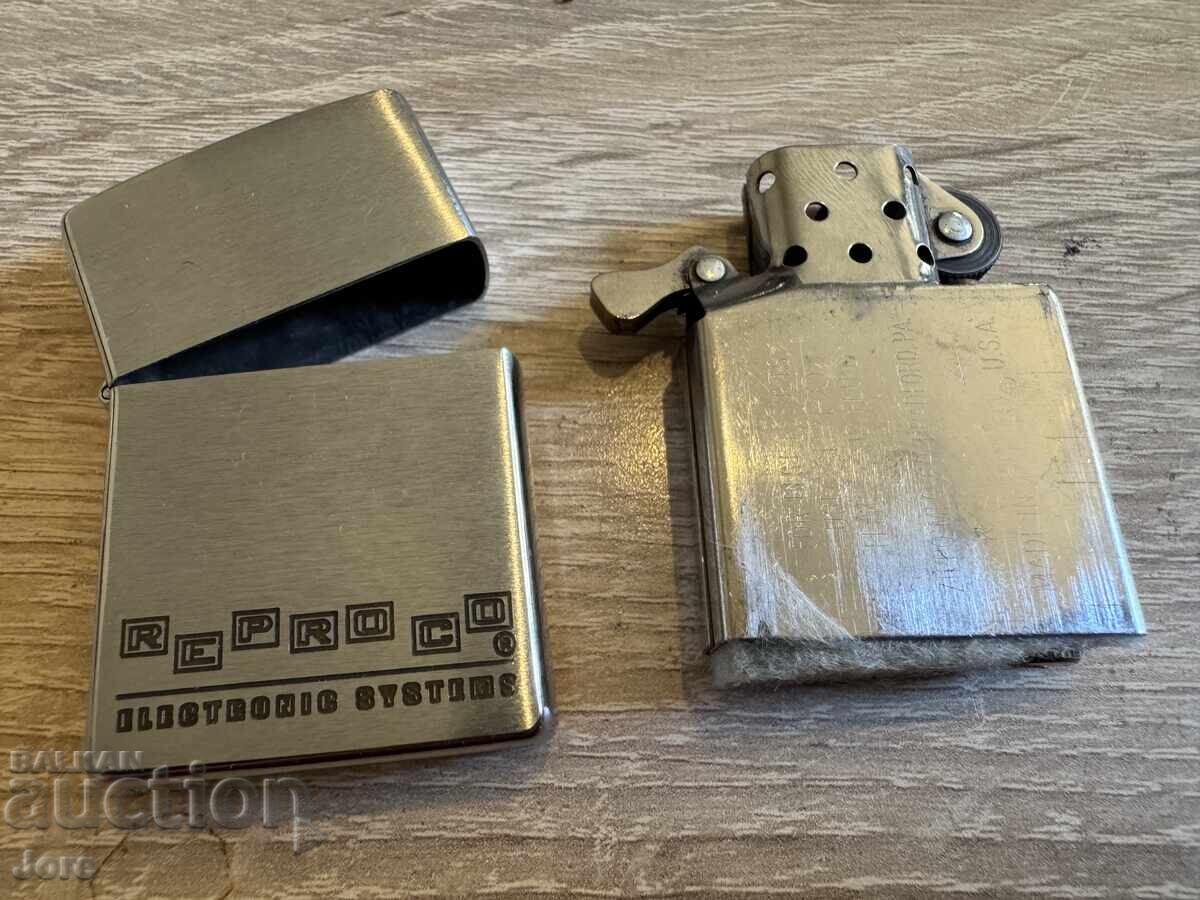 Livrarea brichetă zippo reproco