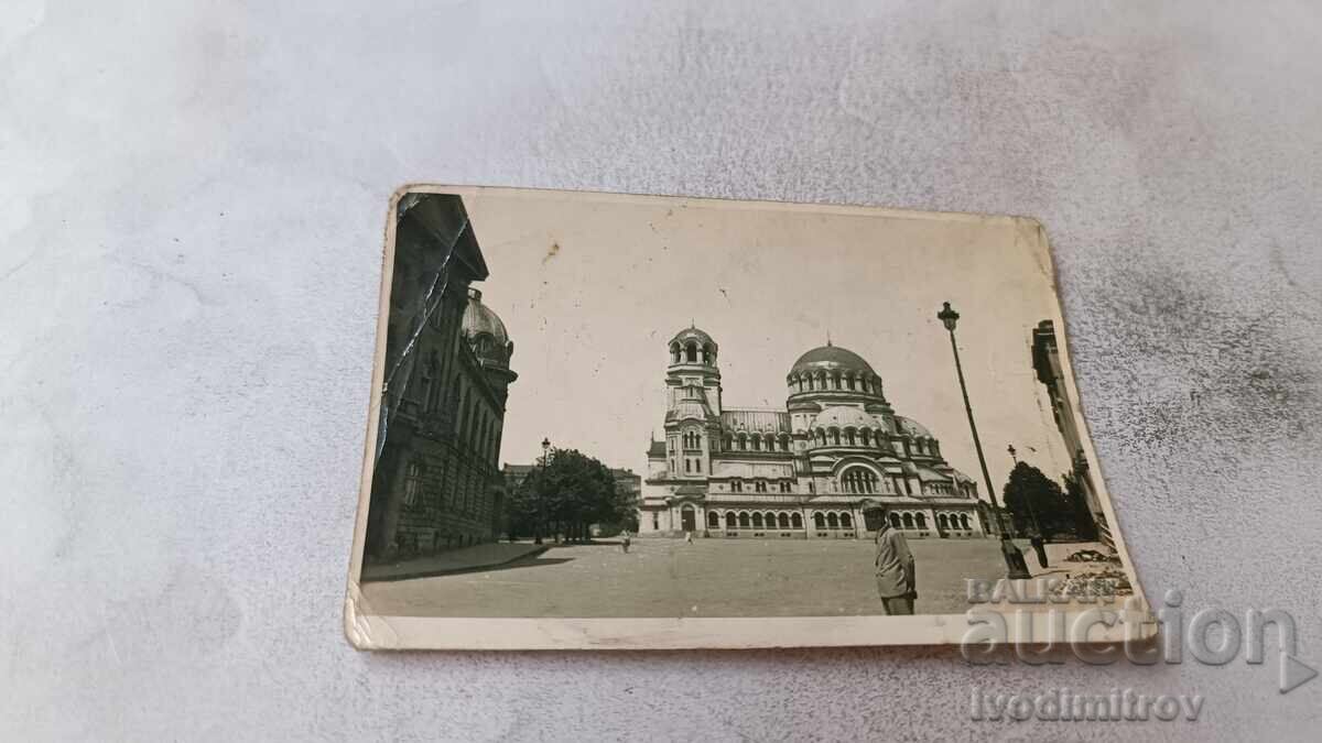 Снимка София Мъж на площад Народно събрание