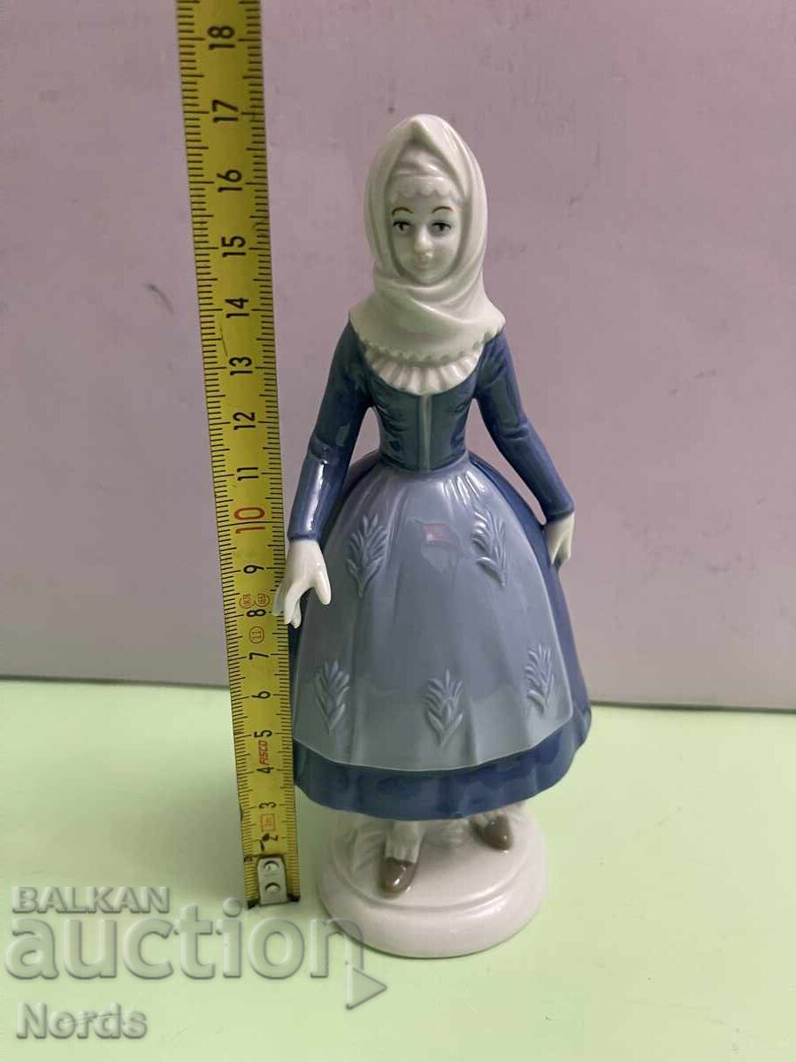 Γερμανική πορσελάνινη φιγούρα με σήμανση - 6